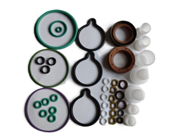 Bosch CP1K3 & CP1S3 Common Rail Diesel Pump Seal Repair Kit Bosch CP1k3 and CP1s3 diesel fuel pump seal repair kit including teardrop seals and O-rings.