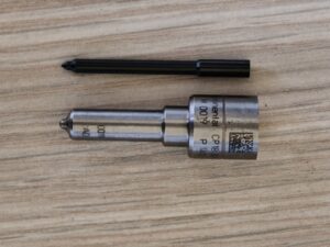 M0019P140 diesel fuel injector nozzle tip for Ford Ranger and Mazda BT-50